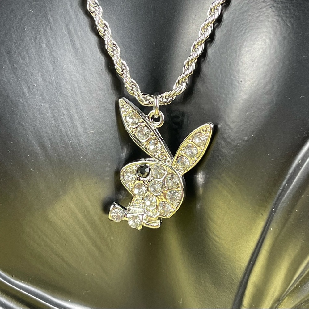 Rhinestone Rabbit Pendant & Necklaces Twist Chain - Picture 7 of 7